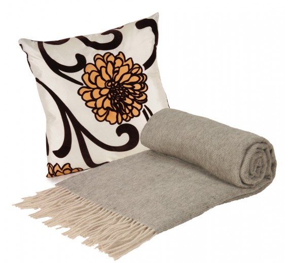 Pillow and Throw Set